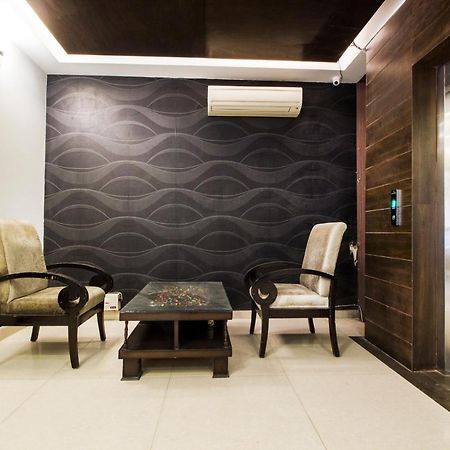 Fabhotel Signature Cyber Park Делі Екстер'єр фото